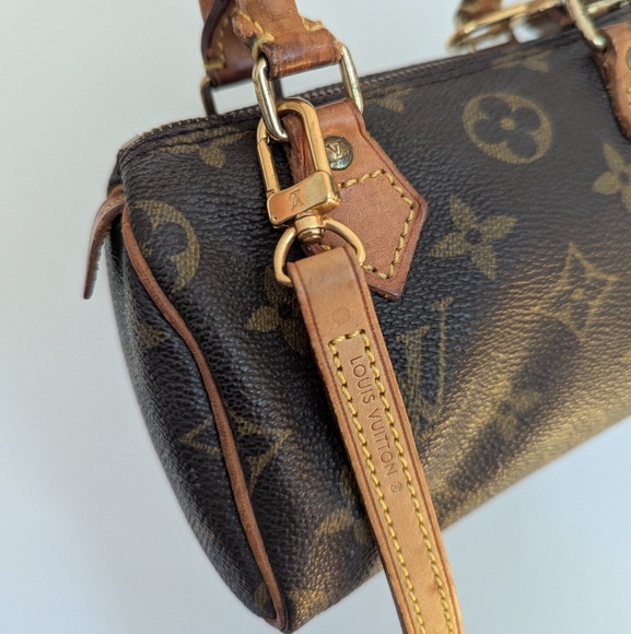 ❌ SOLD ❌ Louis Vuitton mini speedy with crossbody strap - Picture 11 of 17